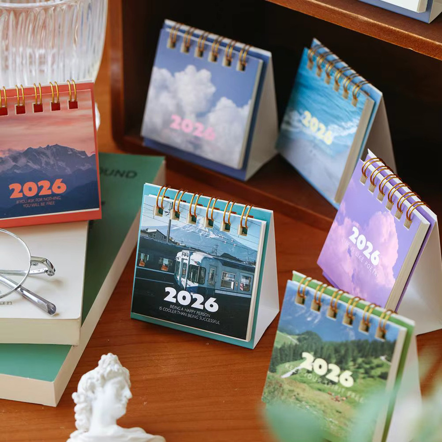 Mini-Tischkalender 2026 als stehender Flip-Kalender und Monatsplaner in Mehrfarbig für dein Büro oder Zuhause - Bild 3
