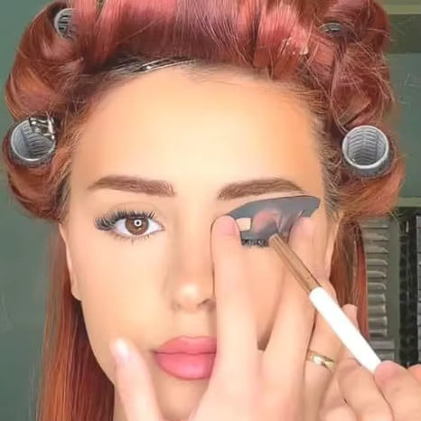 Eyetour Augen-Make-up-Schablone - Bild 3