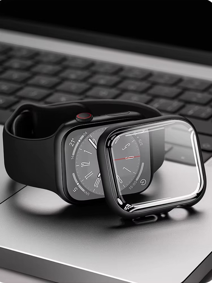 Schutzhülle für Apple Watch mit Displayschutzfolie aus gehärtetem Glas in Weiß - Bild 2
