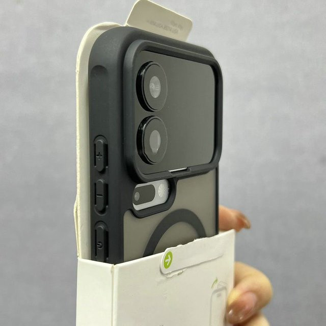Original Matt Transluzente Defender-Hülle für Xiaomi 17 Pro Max, 15T, 14T Pro und 15 Ultra, Stoßfest mit Magnetischer Kabelloser Ladefunktion, Farbe: Schwarz - Bild 1