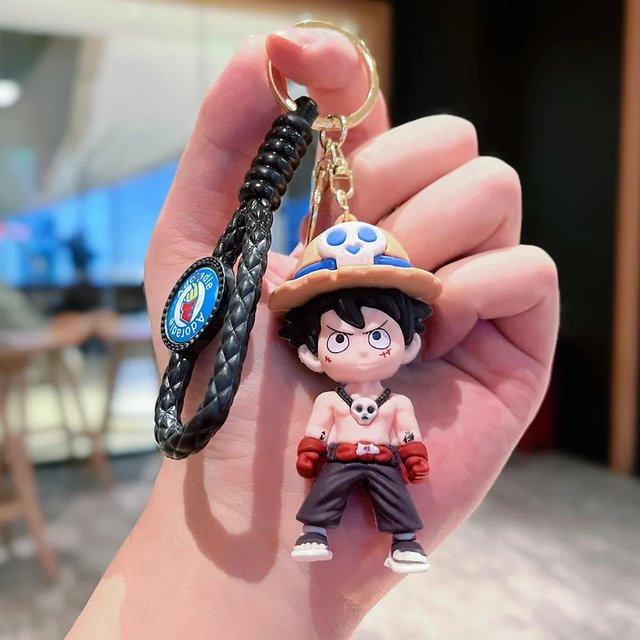 Yiran toy One Piece Schlüsselanhänger Silikon Puppe - Bild 1