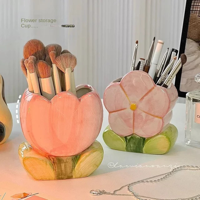 Keramischer Stifthalter in Blumen-Design, Rosa Desktop-Organizer für Schreibtisch und Büro - Bild 1