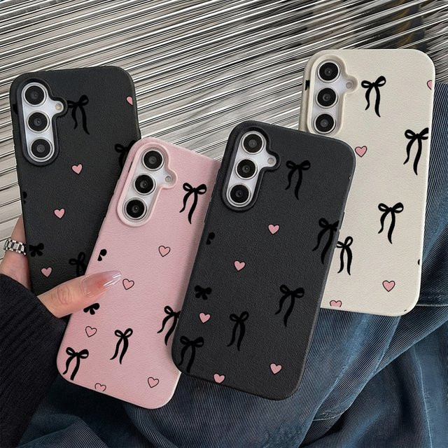 Handyhülle für Samsung Galaxy S26 S25 S24 S23 Ultra S24 FE A57 A56 A55 A54 A53 5G A07 A06 A15 4G mit Schleifen und Herzen im Mädchen-Stil, Schwarz/Mehrfarbig - Bild 1