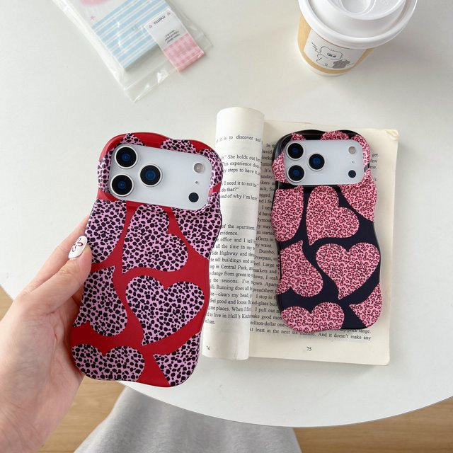 Stoßfeste 2-in-1 iPhone Hülle mit Leopardenmuster und Herz-Design in Pink für iPhone Pro Max Modelle - Bild 1