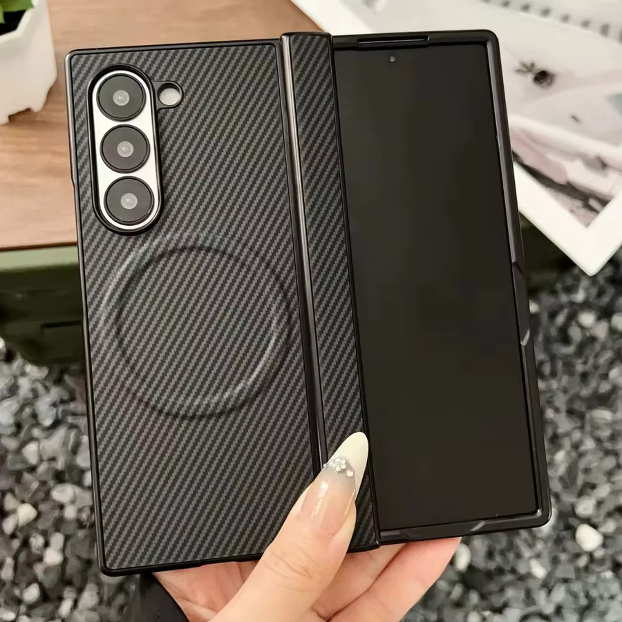 Stoßfeste magnetische Handyhülle mit Scharnierschutz aus Kohlefaser-PU-Leder für Samsung Galaxy Fold 7, 6, 5, 4 5G in Schwarz oder Blau - Bild 2