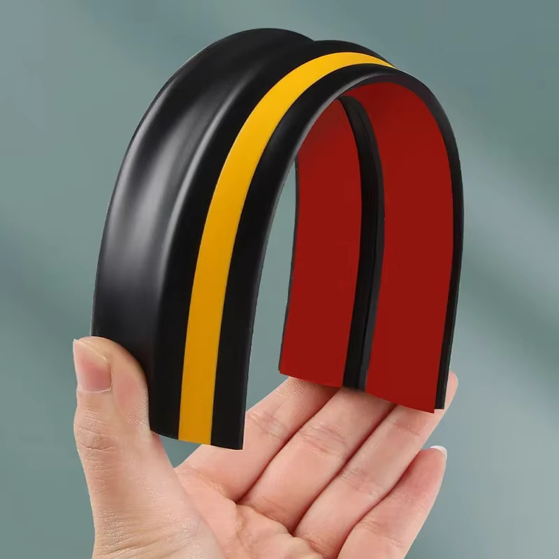 Selbstklebende Bodenkabelabdeckung aus PVC in Schwarz für Kabelmanagement und Stromkabelschutz - Bild 3