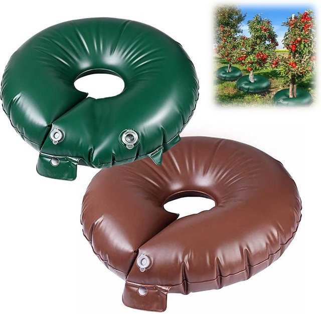Baumbewässerungsring aus strapazierfähigem PVC als langsam freisetzender Tropfbewässerungsbeutel für Setzlinge im Garten in Grün und Braun - Bild 1