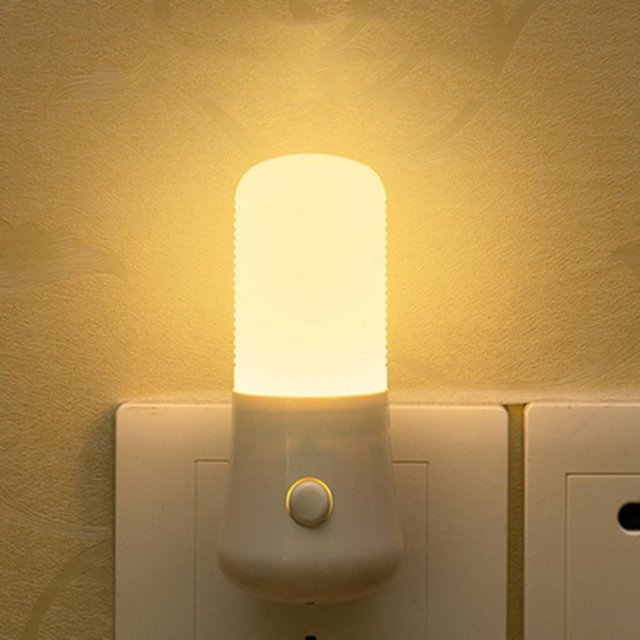 LED Nachtlicht in Weiß mit Push-Button Schalter und warmweißem Licht für Schlafzimmer, Kinderzimmer und Flur - Bild 1