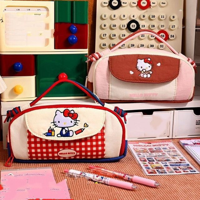 Hellokitty Federmäppchen aus Textil in Multicolour für Mädchen und Studenten - Bild 1