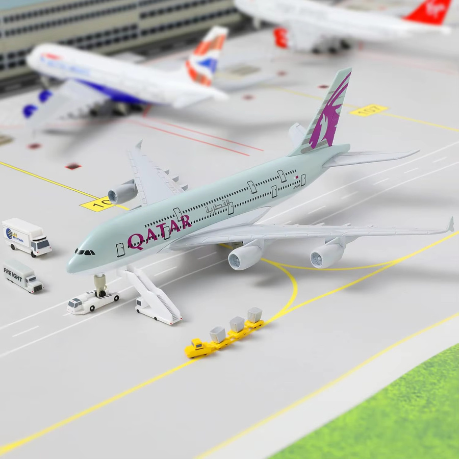 ZOCO Qatar A380 Sky Jumbo Modellflugzeug, 1:300 Maßstab, Druckguss-Metall, Set - Bild 5