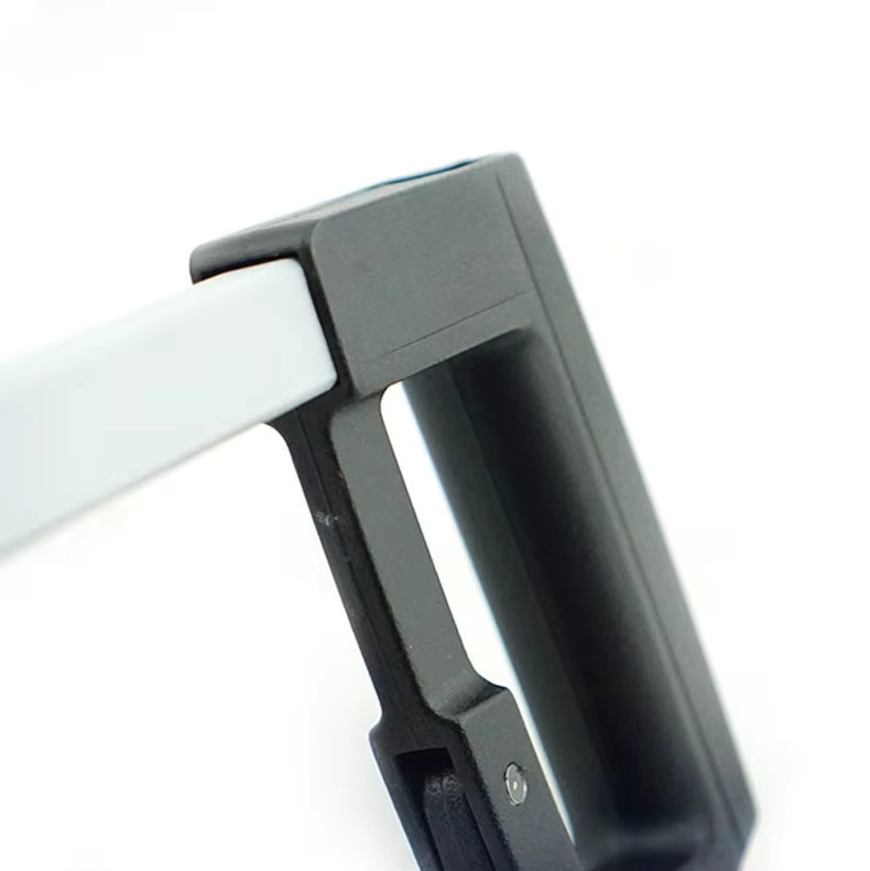 Vollmetall-Handsäge mit Bügel in Schwarz für die Holzbearbeitung - Bild 3