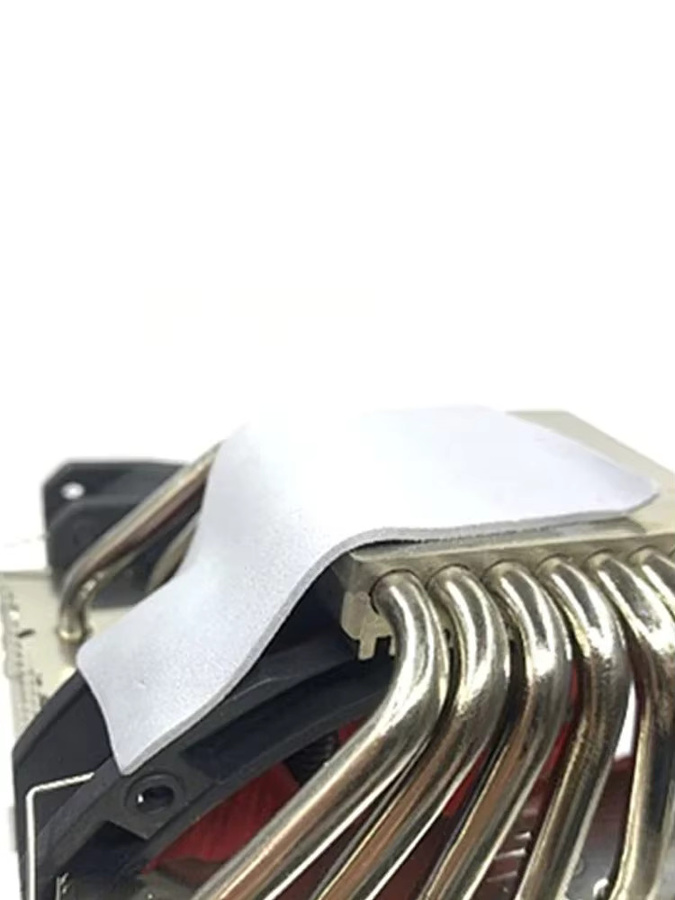 Laird Tflex HD90000 Wärmeleitende Silikonpads mit 7,5W/m.k zur Kühlung von M.2 SSD und GPU Speicher - Bild 4