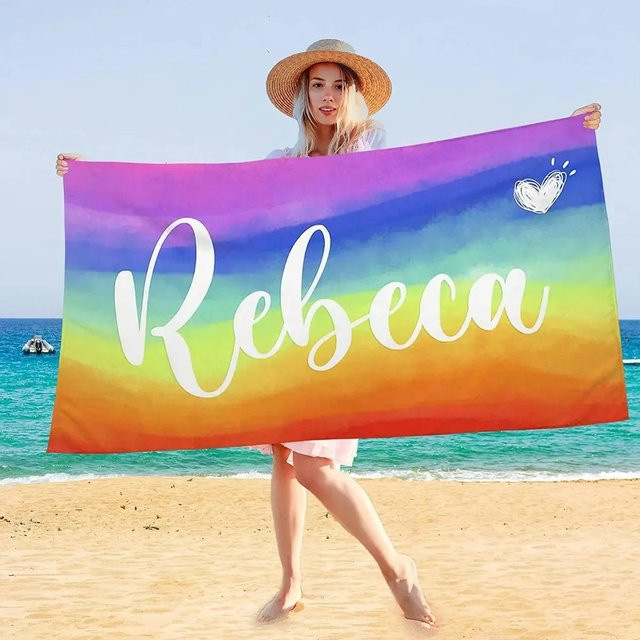 Personalisiertes Strandtuch von JMG Household Supplies mit eigenem Namen und Design, schnelltrocknendes Mikrofaser-Badetuch für Strand, Fitnessstudio oder Schwimmbad, Mehrfarbig, B: 70 cm, H: 40 cm - Bild 1