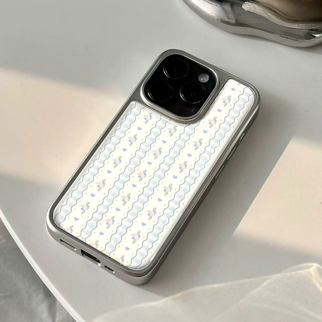 DecoPhone Handyhülle mit fragmentierten Blütenknospen im Palaststil für iPhone 11 bis 17 Pro Max, AIR PLUS Epoxidharz und TPU, Schwarz/Mehrfarbig - Bild 1