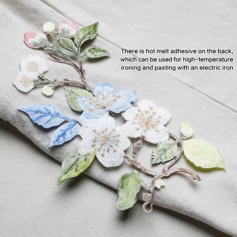 Elegante Blumen-Stickerei-Aufnäher von eelhoe in Multicolour zum Aufbügeln als DIY-Applikation für Kleidung und Taschen - Bild 1