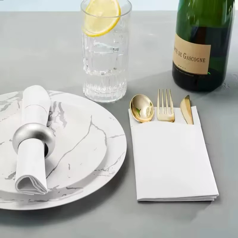 Weiße Einweg-Servietten aus Papier für Restaurants und besondere Anlässe wie Weihnachten, Hochzeiten oder Partys, 25 oder 50 Stück - Bild 2