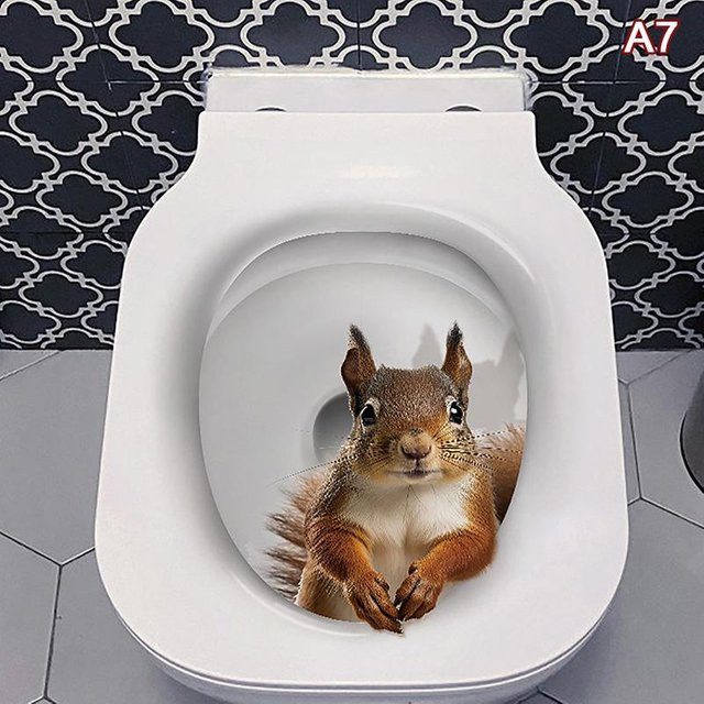Wasserfester Toilettendeckelaufkleber mit Eichhörnchen-Motiv von Sinlay in Mehrfarbig - Bild 1