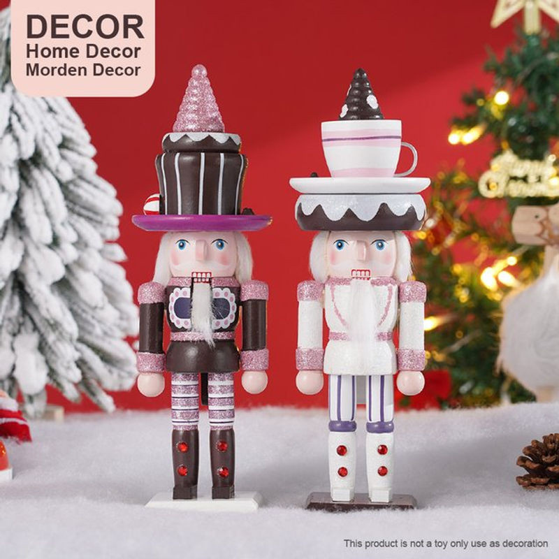Klassischer Nussknacker Soldat aus Holz als Weihnachtsdekoration und Desktop-Ornament in Weiß und Mehrfarbig - Bild 1