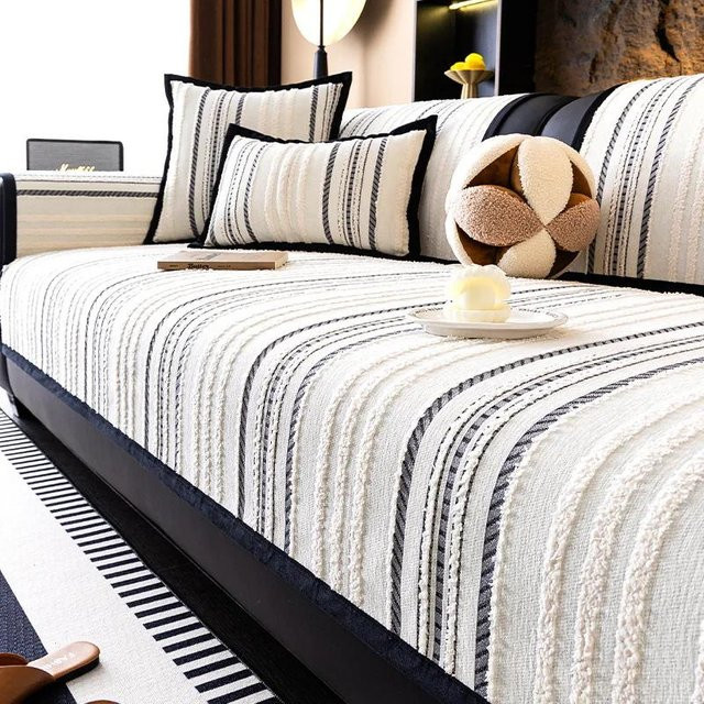 Hochwertiger Jacquard Sofabezug in Weiß mit Linienmuster als Universal Überwurf für Sessel und Möbel, B/B: 70 x 70 cm - Bild 1
