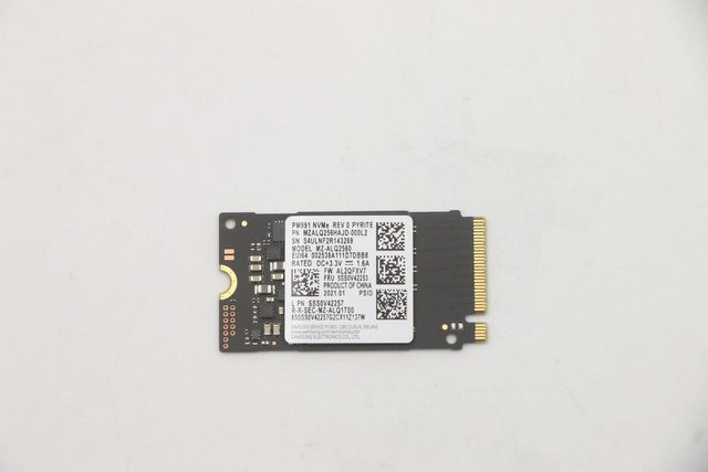 Lenovo Internes Solid State Drive M.2 256 GB PCI Express SSD in Schwarz - Bild 1