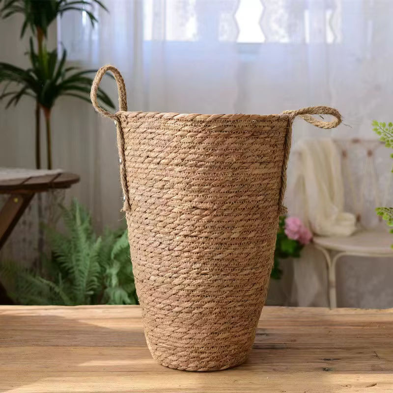 Hoher Pflanzkorb aus natürlichem Weidengeflecht als Blumentopf und Aufbewahrungskorb für deinen Garten oder Haushalt - Bild 2