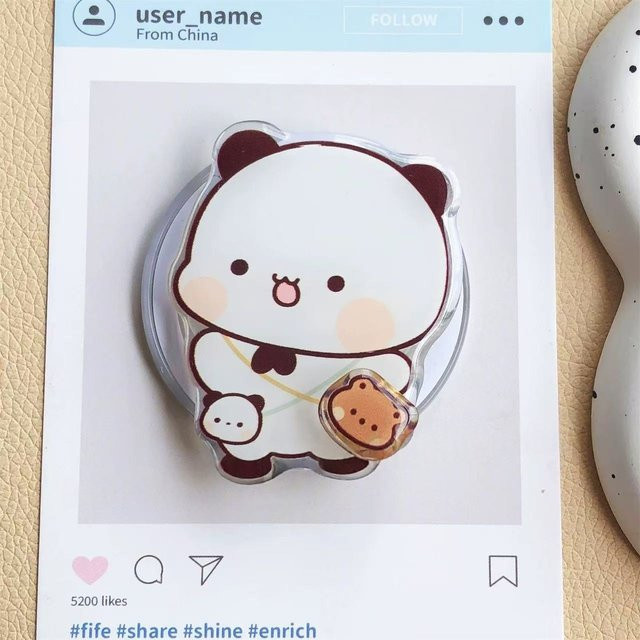 Magnetischer Griptok Ständer mit Nette Bär Cartoon Design für iPhone, MagSafe kompatibel, Weiß, Faltbarer Magnet-Handyhalter - Bild 1