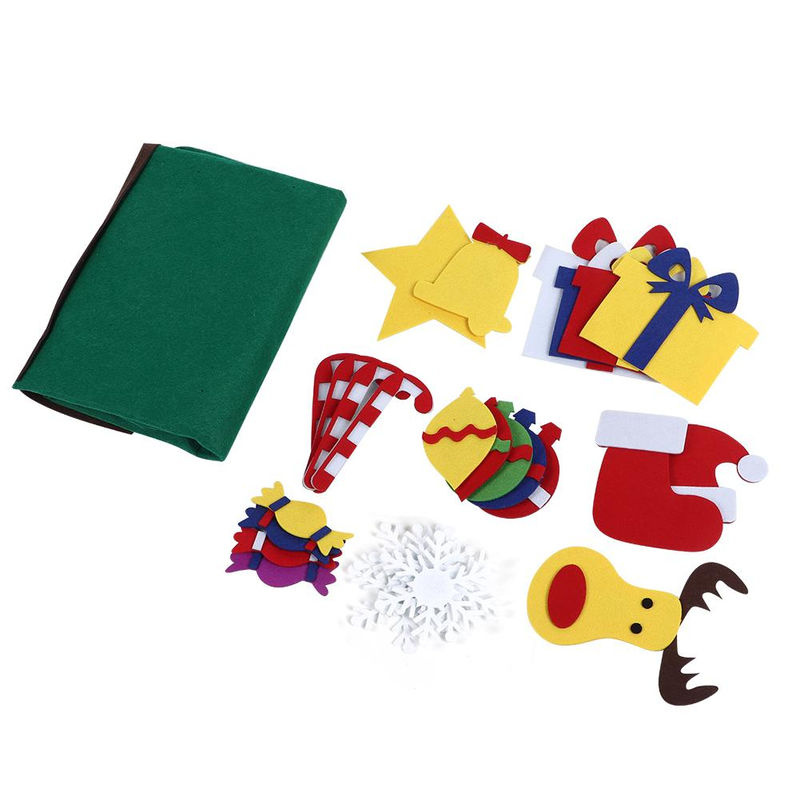 OutsideWorld DIY Weihnachtsbaum-Set aus Filz in Grün mit Rentier- und Sternen-Hängeornamenten zur Wandmontage für Kinder - Bild 7