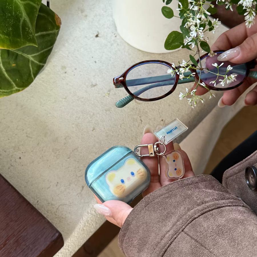 Transparente AirPods Hülle mit süßem Cartoon Katze Design in Blau inklusive Anhänger für Apple AirPods 1, 2, 3, 4 und Pro 2 - Bild 3