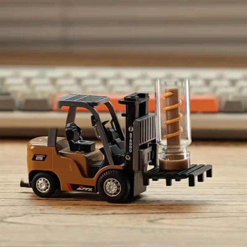 Yiran toy 1 Fernsteuerbarer Legierungs-Gabelstapler Ingenieurfahrzeug 1:64 Metall - Bild 2
