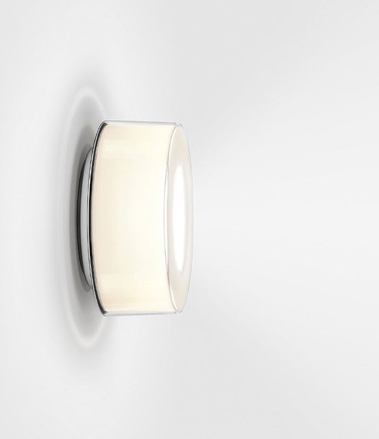 Serien Lighting Curling Wall M LED-Wandleuchte mit transparentem Acrylglasschirm und zylindrischem Reflektor in Warmweiß (3000K) - Bild 1