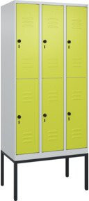 C+P Doppelstock-Spind Classic PLUS mit 3 Abteilen in Viridingrün, H x B x T: 212 x 90 x 50 cm - Bild 1