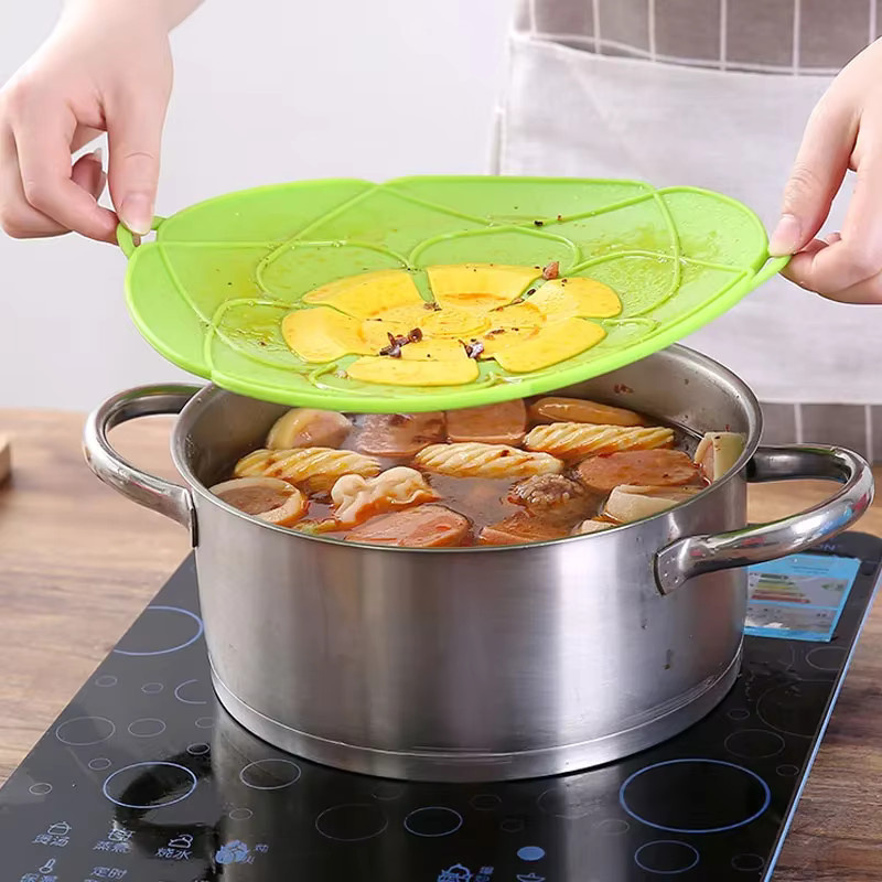 HOCOSHINE Hitzebeständiger Silikon Deckel als Spill Stopper für Topf und Pfanne, Durchmesser: 26 cm, Farben: Lila und Grün - Bild 2