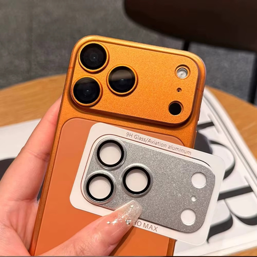 Kameraobjektivschutz für iPhone 17 Pro Max aus Metall und Glas in Silber mit Aluminium-Rahmenring und gehärteter Glasfolie - Bild 2