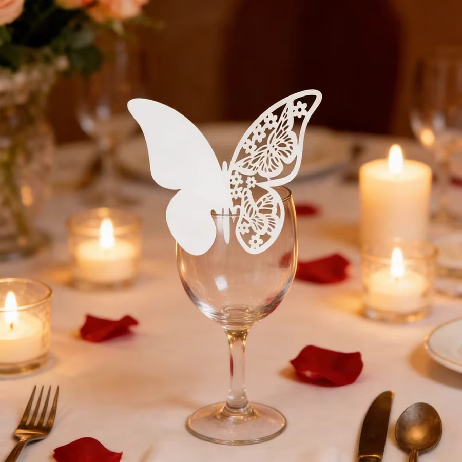 50 Stück 3D-Papier-Schmetterlinge als ausgehöhlte Tassenkarten für Valentinstag und Hochzeiten in Lila und Weiß - Bild 2