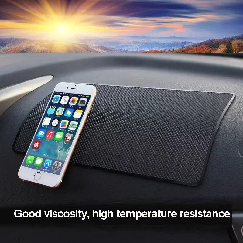 Anti-Rutsch PVC Matte für das Armaturenbrett als Halter für Smartphone und Sonnenbrille in Schwarz - Bild 3