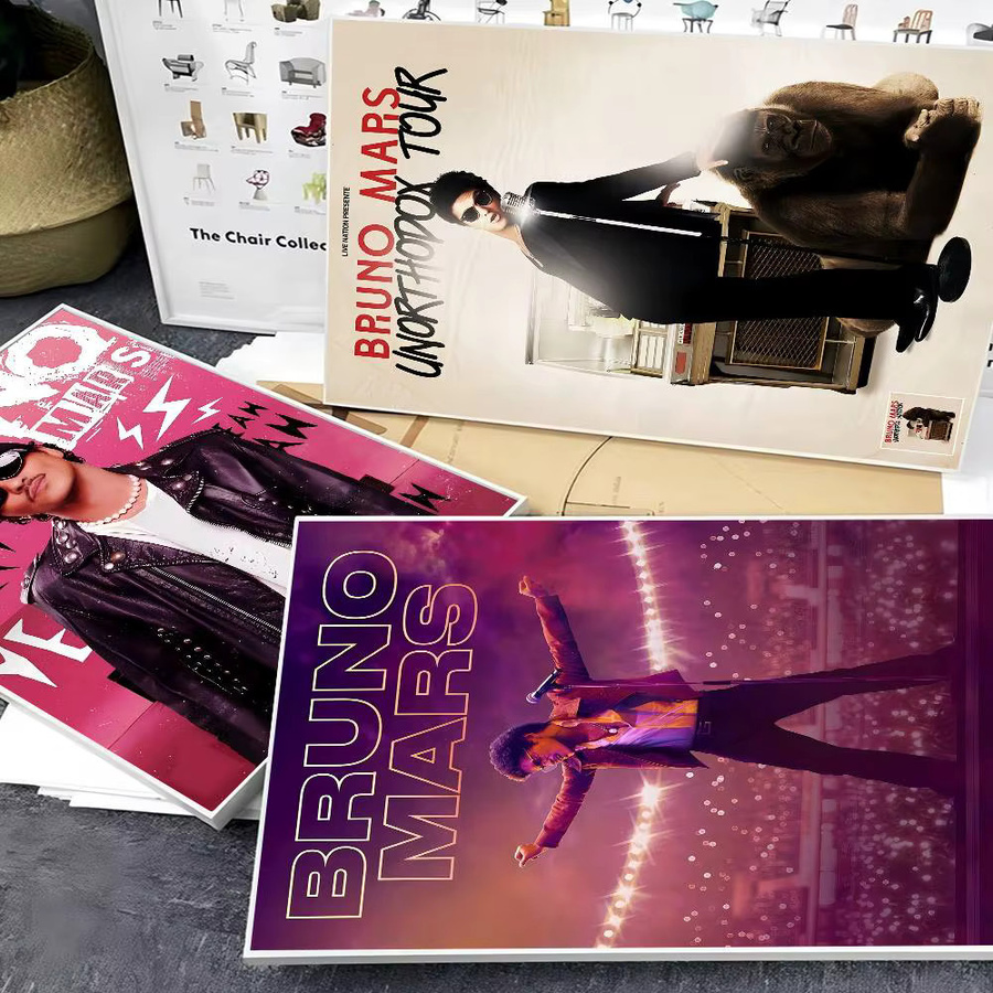 Vintage Dekorative Poster Kunstwerk Whitepaper mit Motiv von Bruno Mars und B-Bruno in Multicolor - Bild 2