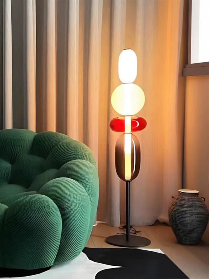 Nordic LED Tischlampe aus farbigem Glas im italienischen Design für Wohnzimmer und Schlafzimmer, Mehrfarbig - Bild 6