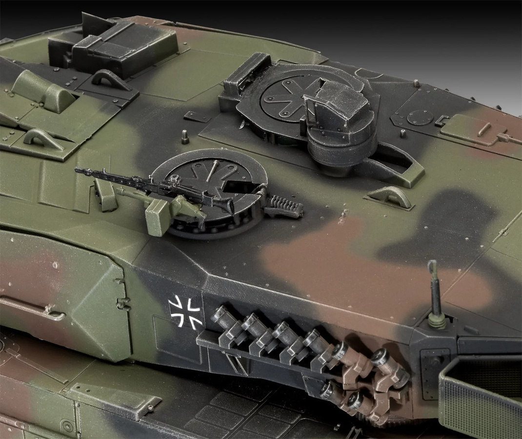 Revell Model Set Leopard 2 A6-A6NL, Fahrzeuge - Bild 4
