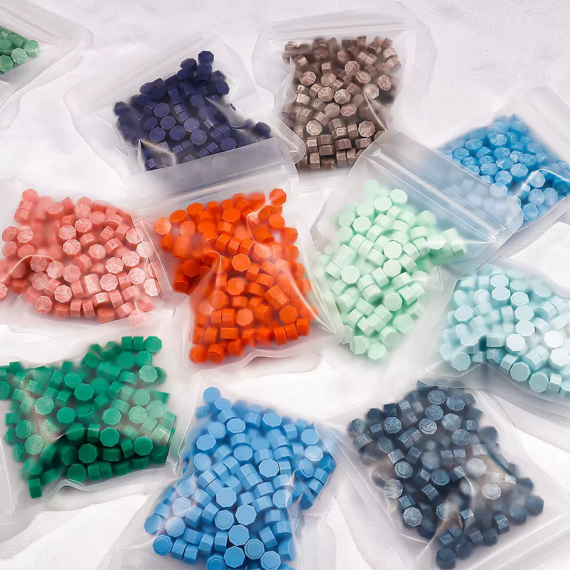 300 Stück mehrfarbige achteckige Wachssiegelperlen in Blau und Multicolour als DIY-Wachszubehör für Hochzeiten, Geschenke und kreative Dekorationen - Bild 2