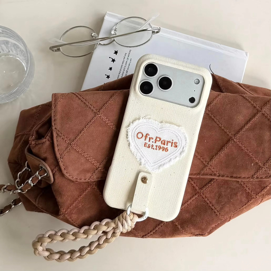 Cowboy Love PU-Leder-Handyhülle mit Handschlaufe für iPhone 17, 16, 15, 14, 13, 12 (Pro, Pro Max, Air) in Weiß - Bild 3