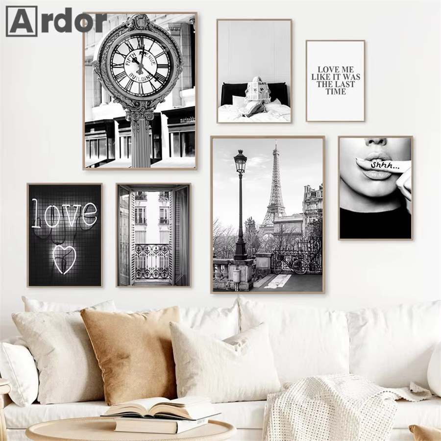 ARDOR Leinwandbild Paris Stadt Liebe Kuss Mädchen in Schwarz Weiß im Nordic Stil - Bild 3