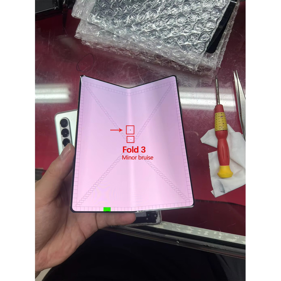 Samsung Z Fold 3 LCD-Touchscreen mit Rahmen in Schwarz (gebraucht, mit kleinem Defekt, kein AMOLED-LCD) - Bild 2