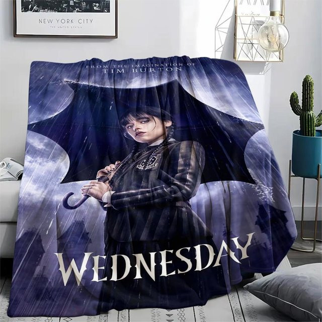 Wednesday-Print Flanelldecke von Dear YuZong in Blau, B/B: 130 x 150 cm - Bild 1