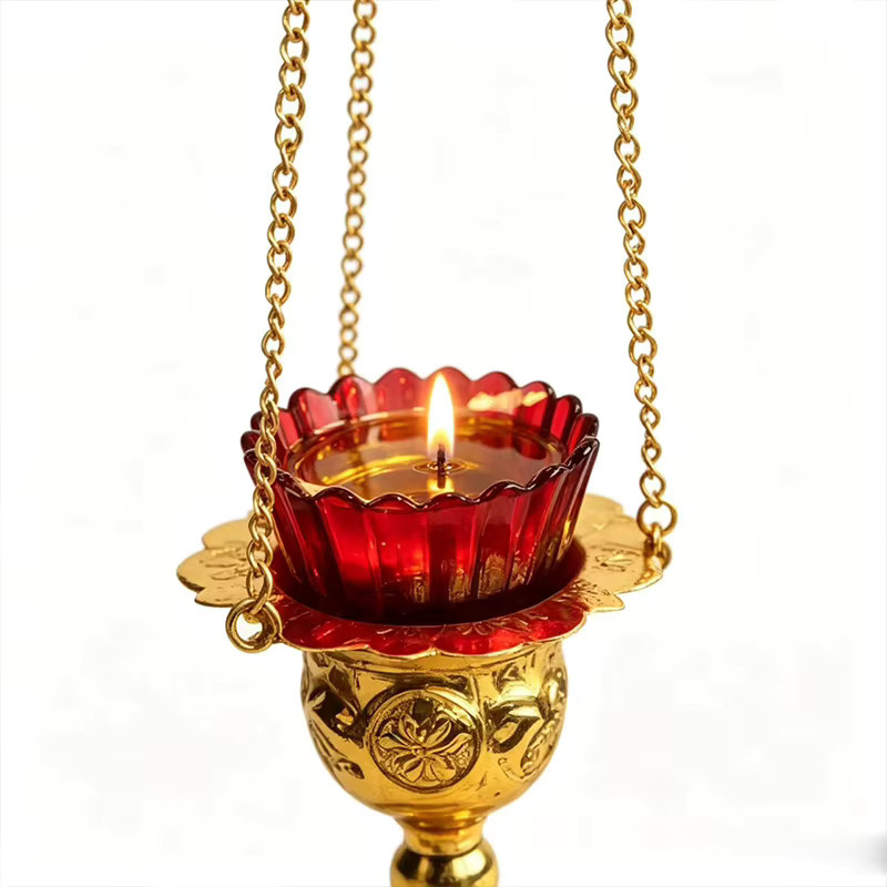 Traditionelle orthodoxe Hängelampe aus Metall und rotem Glas in Gold/Messing für Heim-Altar und Ikonen-Dekor - Bild 2