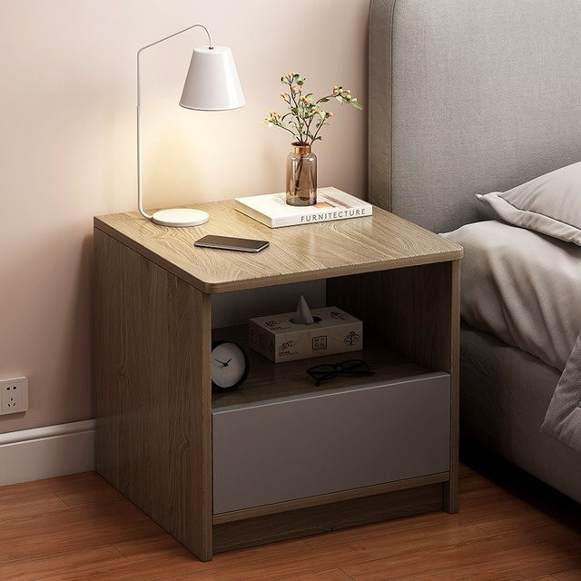 Moderner Nachttisch von LIUSHADUOLA in Braun mit Soft-Close-Schubladen und mattem Holzdesign - Bild 1