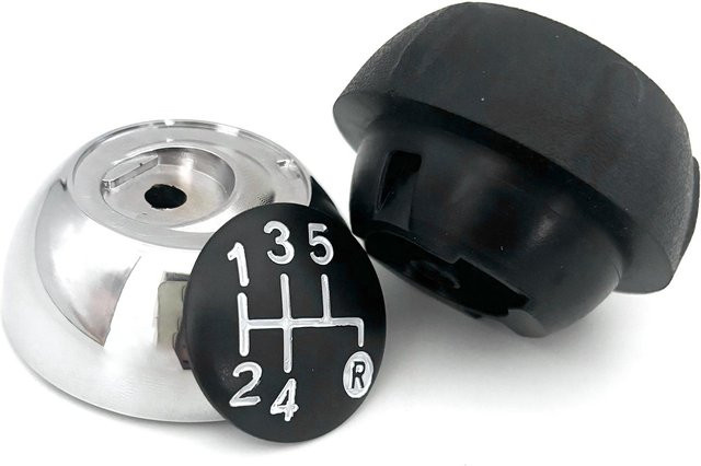 VehicleKit Schaltknauf für 5-Gang-Schaltgetriebe passend für Fiat 500 (2012-2018) in Silber/Schwarz - Bild 1