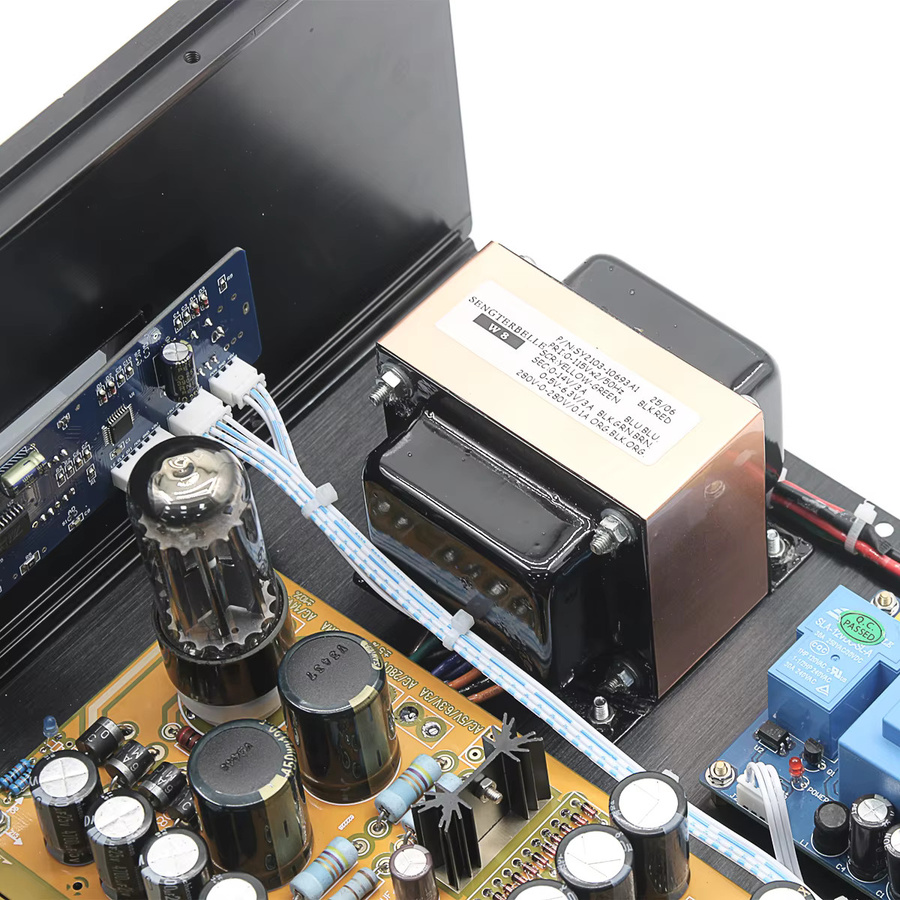 Cary AE1 Stereo-Röhrenvorverstärker in Schwarz mit Fernbedienung und 6SN7 Röhren - Bild 3