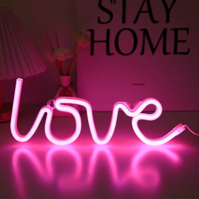 Phantasy Star LOVE Neonlicht in Pink als moderne LED Wanddekoration mit USB- und Batteriebetrieb - Bild 1