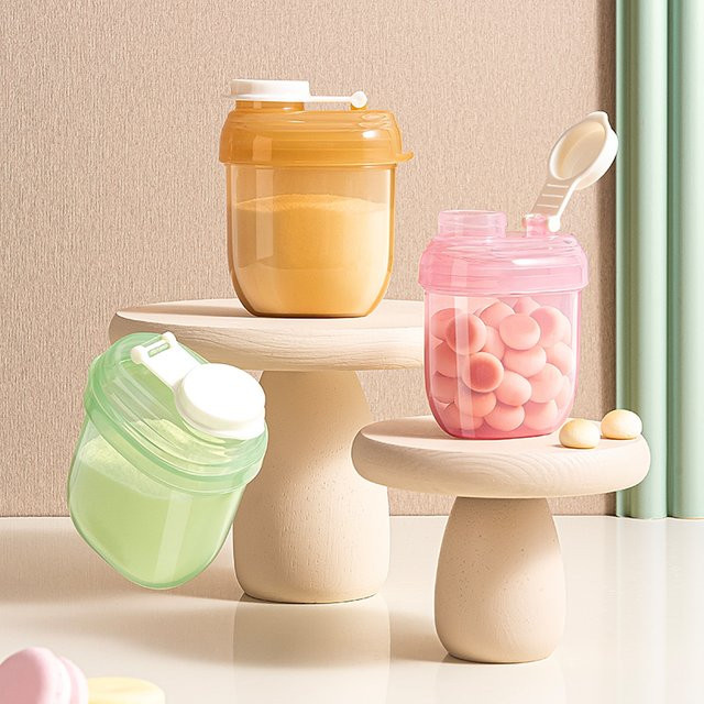 Tragbarer Mini-Spender für Milchpulver und Babyformel, 90 ml, Grün - Bild 1