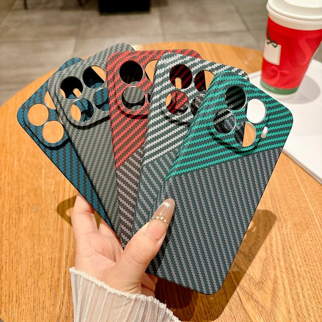 Stoßfeste Carbonfaser-Streifenhülle aus PC als Hard Cover für Xiaomi 17T, 15T Pro, 17 Ultra MAX und Mi15 in Schwarz, Rot oder Mehrfarbig - Bild 1